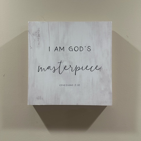 Meet your Posher, Pamela - Picture 1 of 2